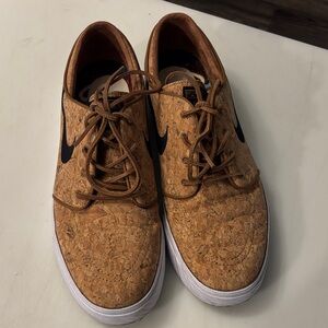 Nike Men's Cork Tan Sneakers